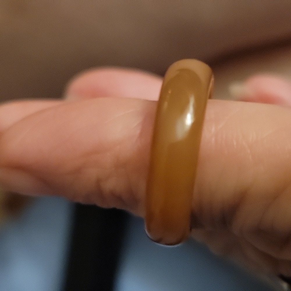 Pretty Ring Size 8 - image 1